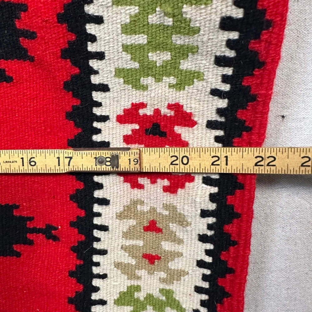 Vintage Southwestern Kilim Runner Rug Red Green‎ Geometric Tribal 22x46